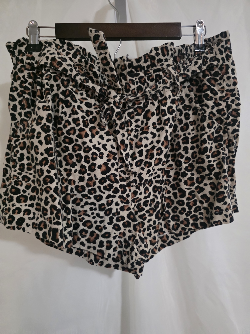 Leopard Print Paperbag Shorts